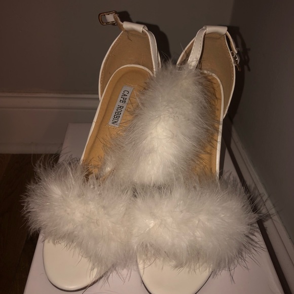 White sandal heels Cape Robbin - Picture 3 of 8